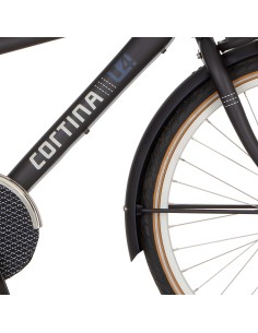 Spatbord achter 28 Transport breed kort zwart
